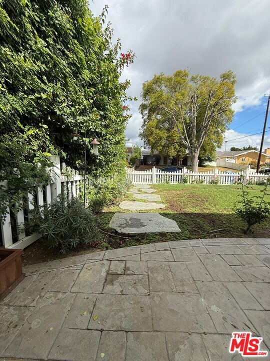 Building Photo - 20748 Stagg St