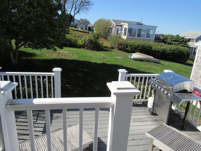 Building Photo - 4 Cliff Rd