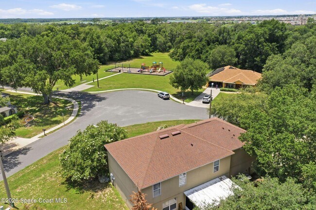Building Photo - 1116 Myrtle Lake View Dr