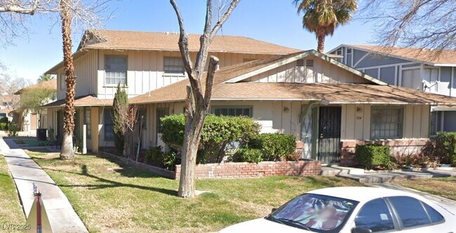 Primary Photo - 1334 Dorothy Ave