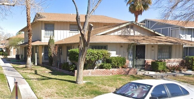 Building Photo - 1553 Dorothy Ave
