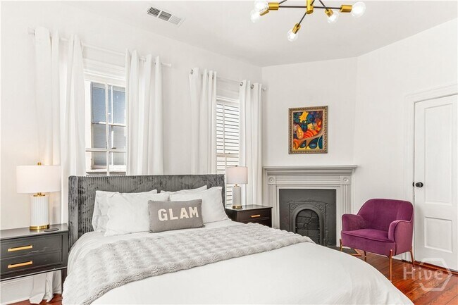 Building Photo - 317 E Anderson St