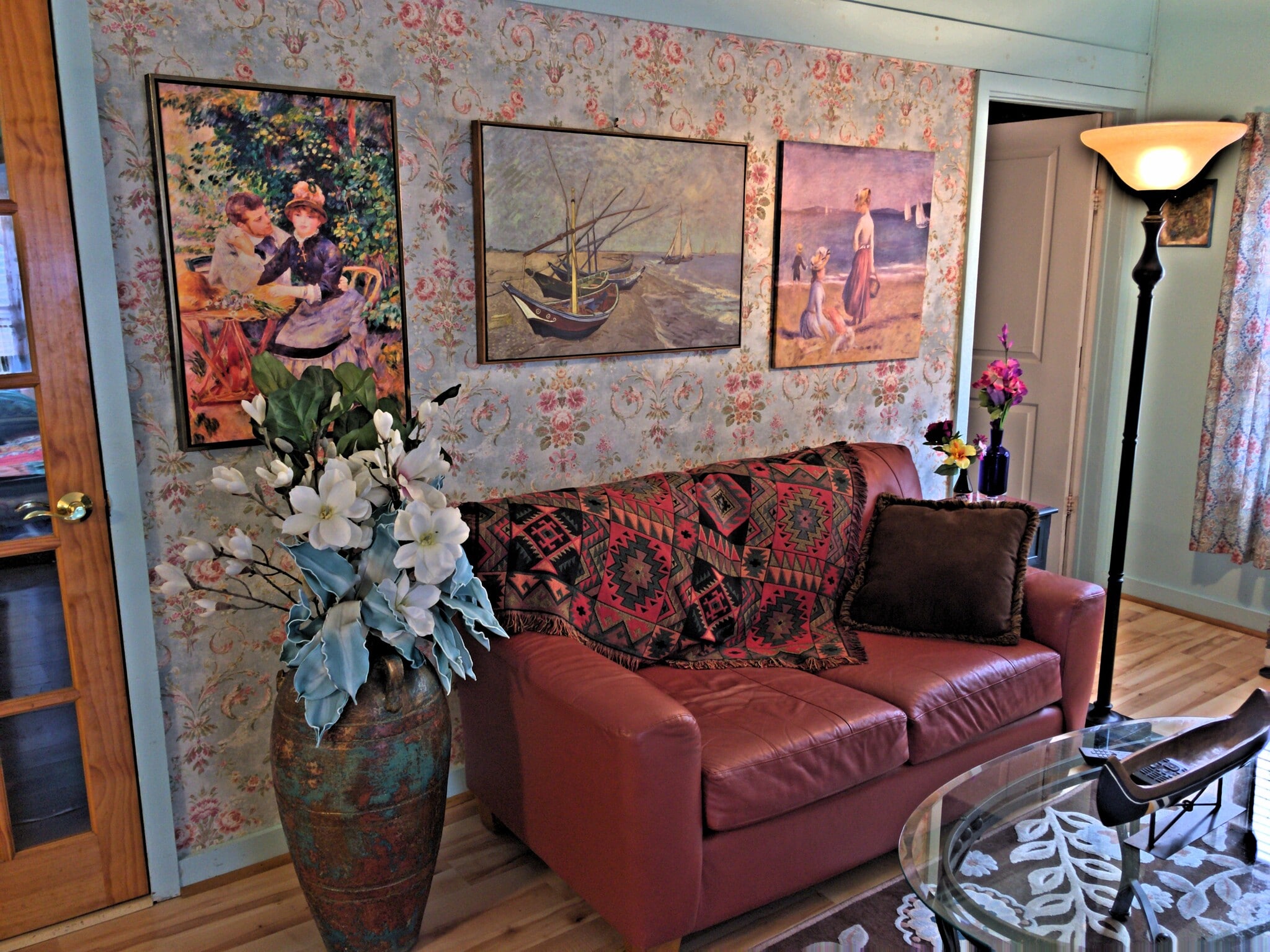 Living Room - 111 Causeway Rd