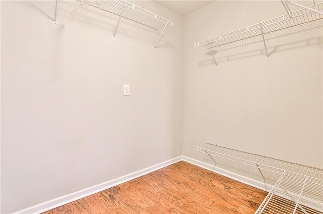 Building Photo - 1655 Wehunt Pl