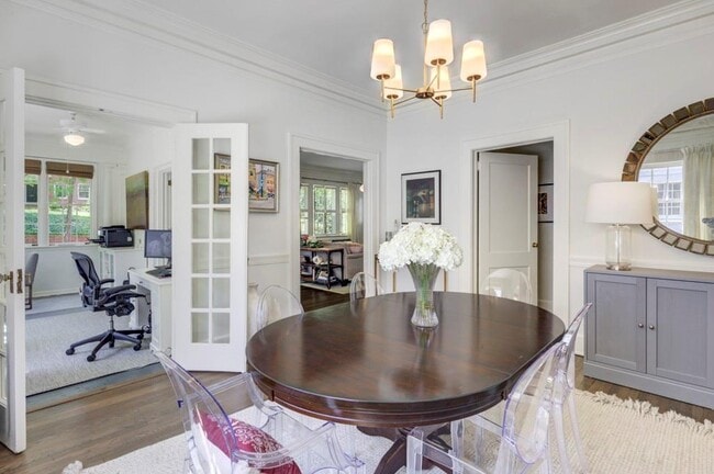 Building Photo - 27 Northwood Ave NE