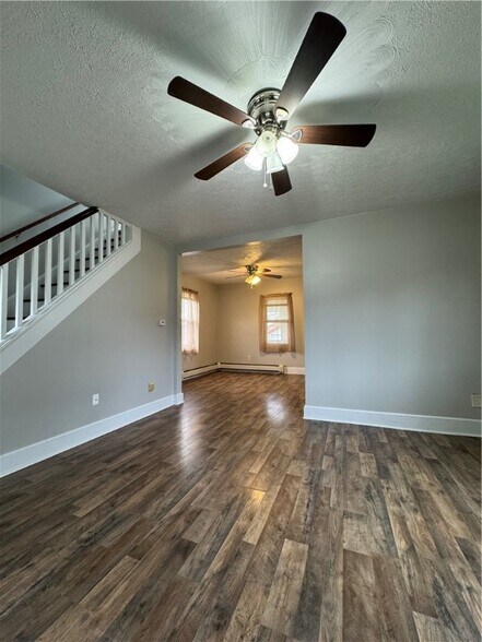 Building Photo - 70 9th St