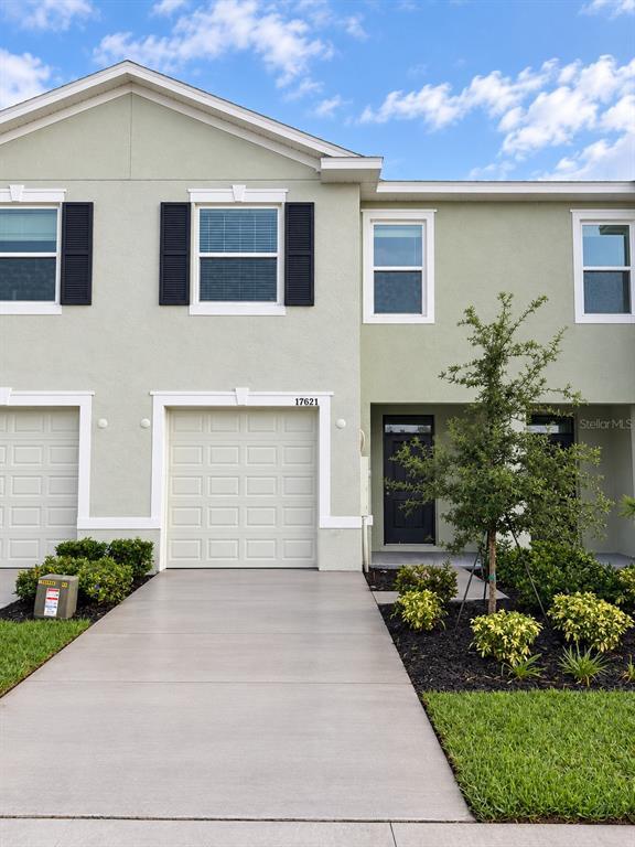 Building Photo - 17621 Spanish Oak Lp