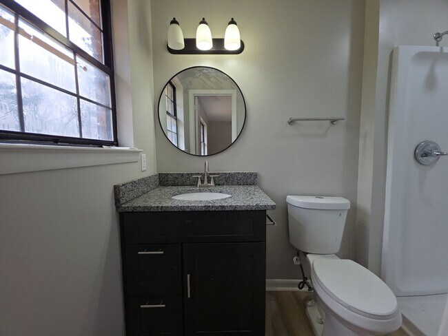 Building Photo - 3011 Deerfield Rd NW