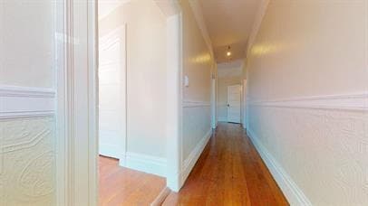 Building Photo - Beautiful 2 Bedroom 1 Bathroom with backya...