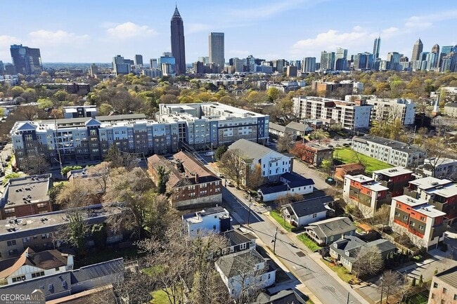 Building Photo - 501 Rankin St NE