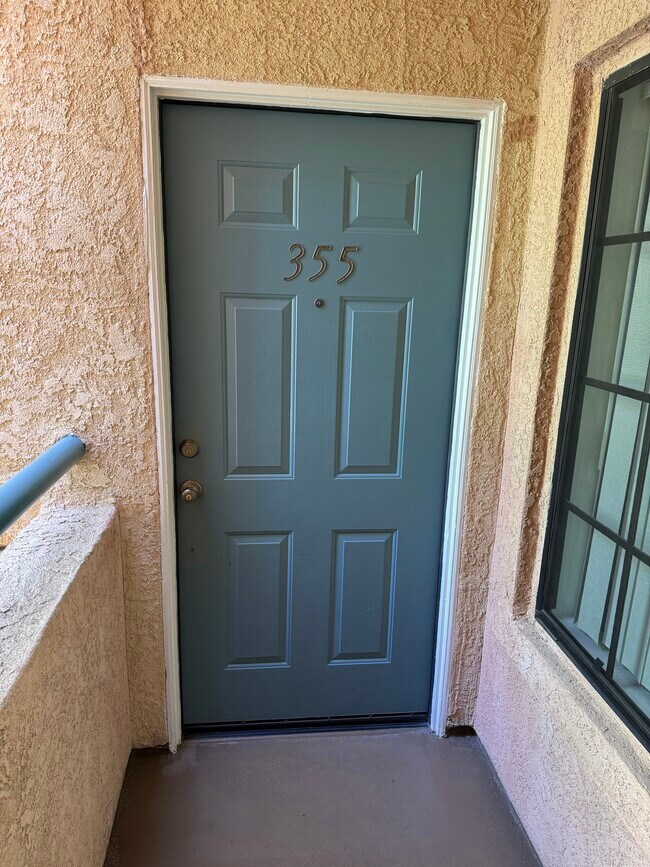 Building Photo - 18123 Erik Ct