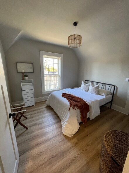 Building Photo - 502 Woodworth Ave