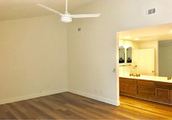 Building Photo - 4724 Quail Meadow Way