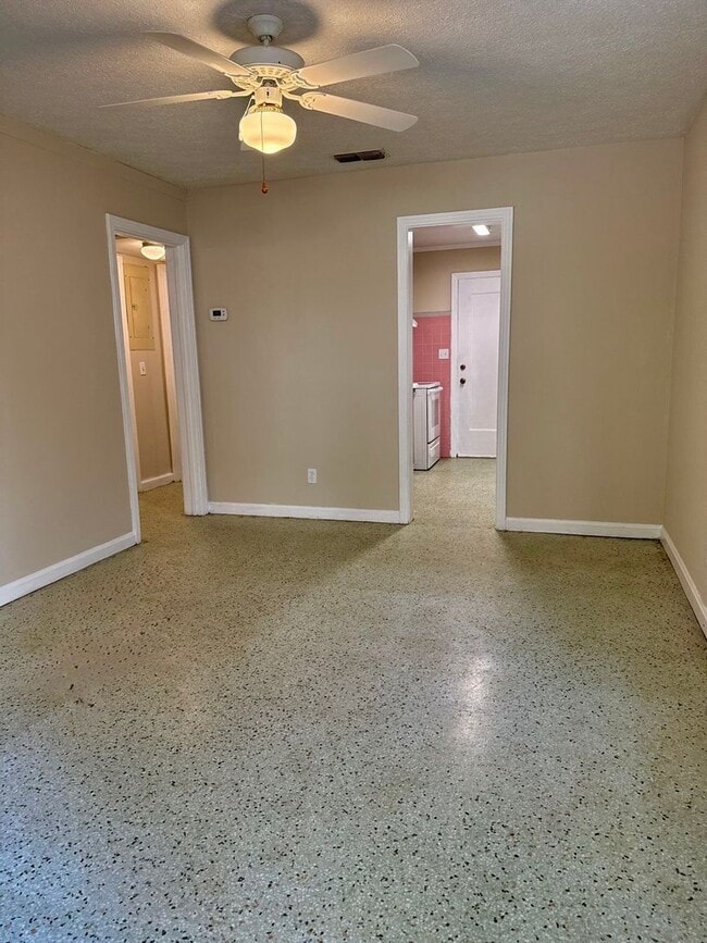 Building Photo - Quiet Street with Beautiful Old Oaks