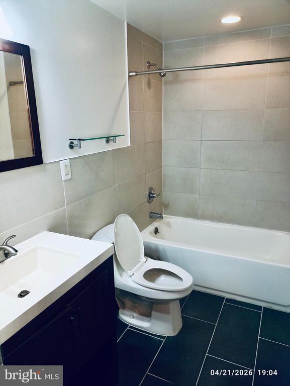 Building Photo - 1250 Ridge Ave