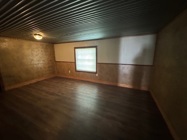Building Photo - 1321 W Frey