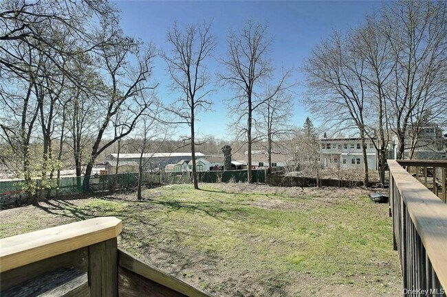 Building Photo - 304 Tower Ave