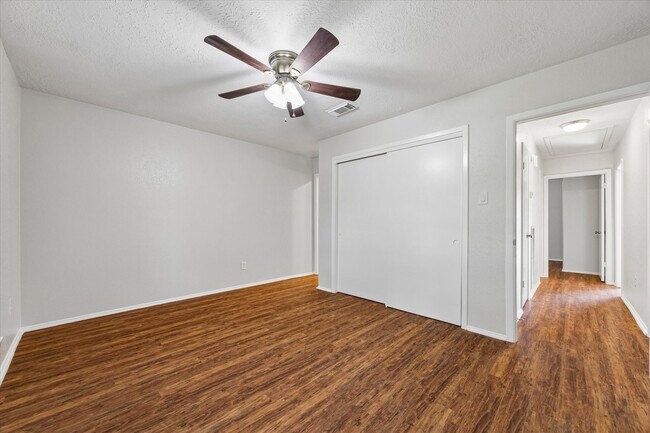Building Photo - 17134 Barcelona Dr