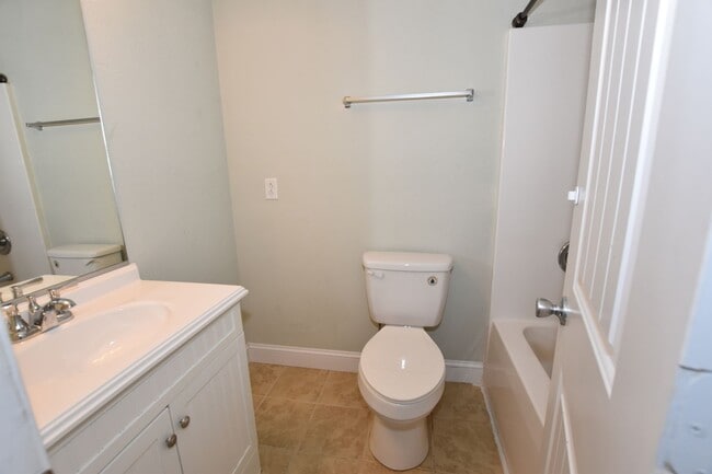 Building Photo - 4923 Krick St