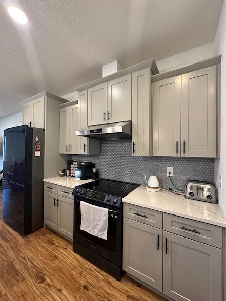 Building Photo - 4819 Whitewood Rd