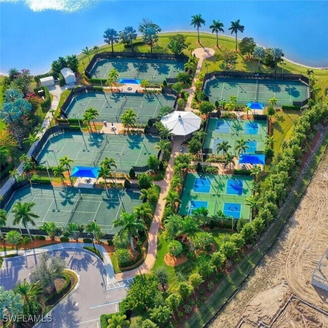 Building Photo - 14571 Topsail Dr