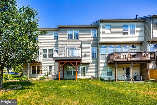 Building Photo - 2702 Snowmill Ct