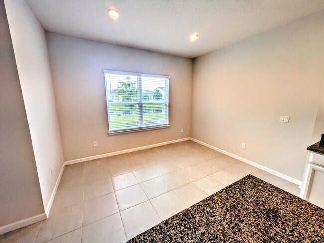 Building Photo - Annual UNfurnished NEW 4/ 2 1/2 home off S...