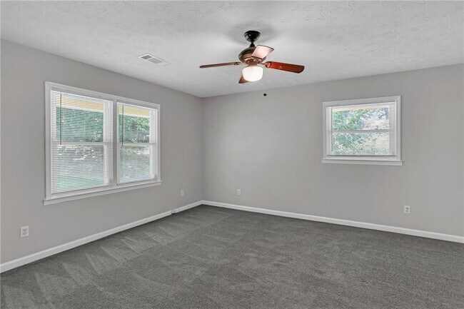 Building Photo - 4906 Wolverton Dr
