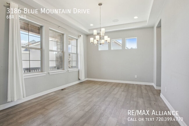 Building Photo - 3186 Blue Mountain Dr