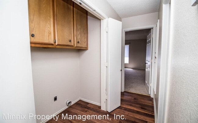 Building Photo - 2 br, 2 bath House - 5805  2nd St.