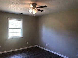 Building Photo - 128 Lincoln Dr