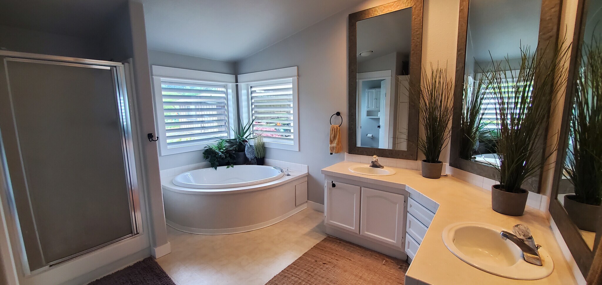 Building Photo - 38100 NE 164th Ave