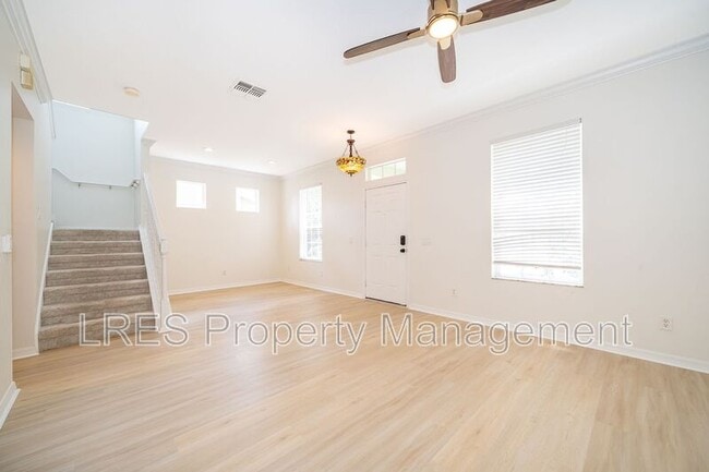 Building Photo - 14143 Ancilla Blvd
