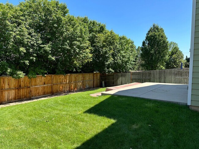 Building Photo - 3BD 3Bath Updated Home in Great Condition!