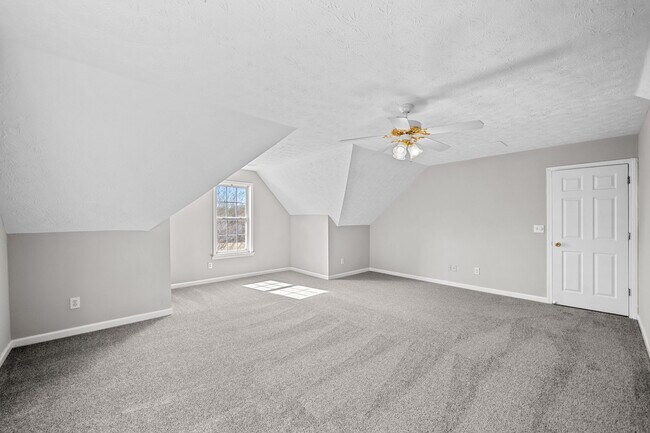 Building Photo - 3313 Summit Creek Ln