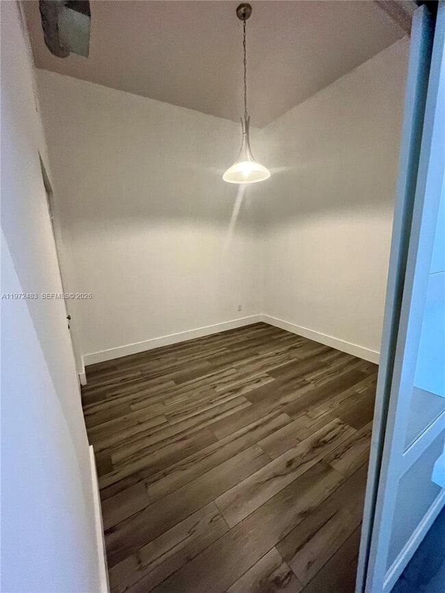 Building Photo - 3029 NE 188th St