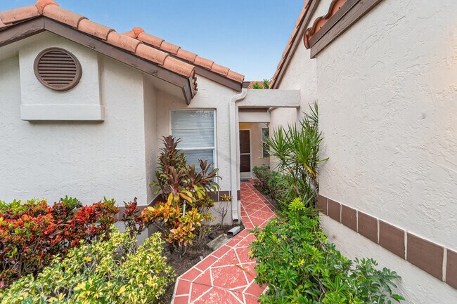 Building Photo - 6147 Waldwick Cir