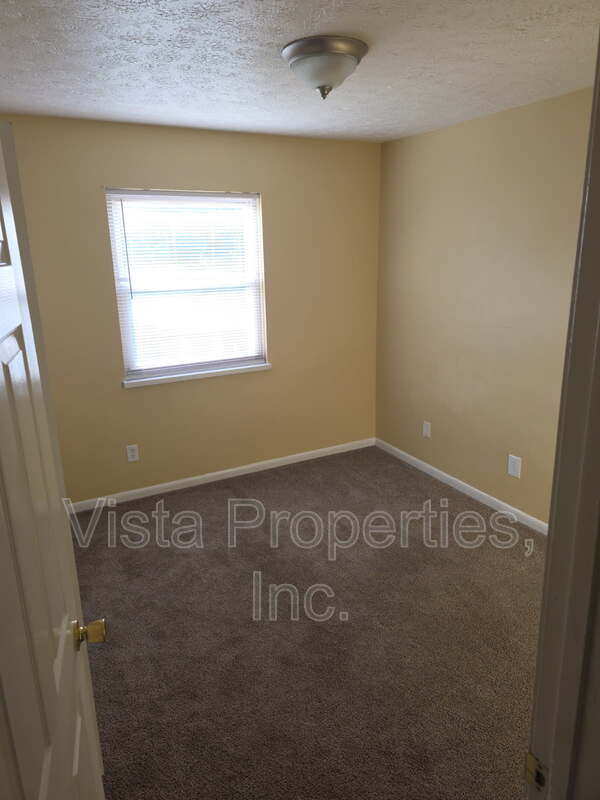 Building Photo - 4119 Glen Hill Manor Dr