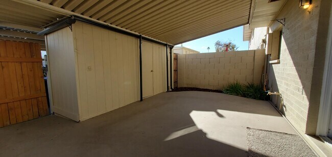 Building Photo - 6825 E Osborn Rd