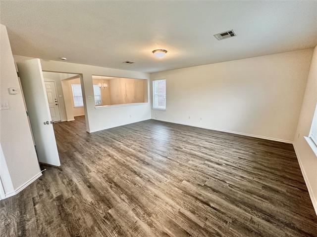 Building Photo - 317 Outfitter Dr