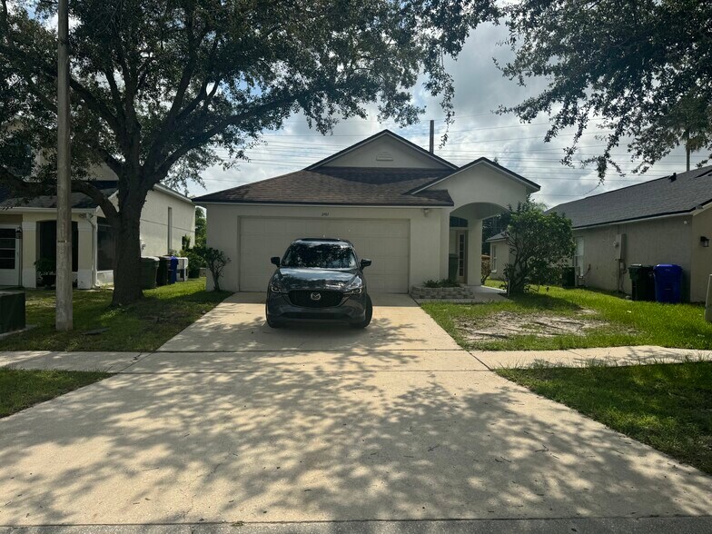 Primary Photo - 2161 Jessa Dr