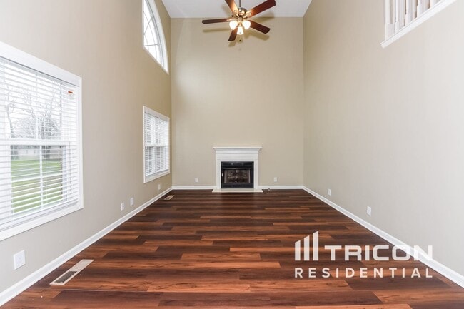 Building Photo - 104 Lindsey Dr