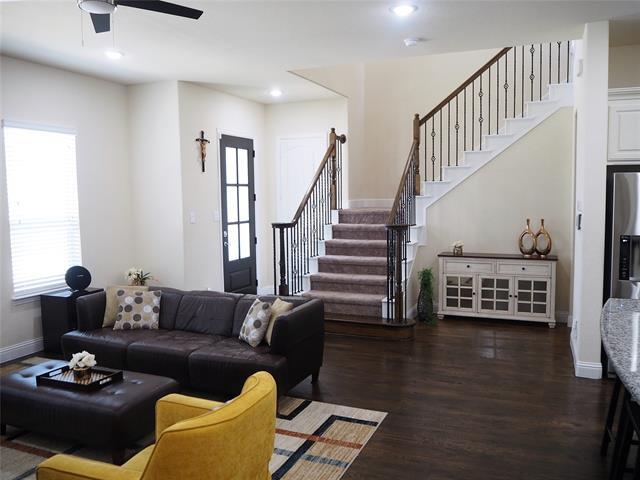 Building Photo - 2533 Gramercy Park Dr