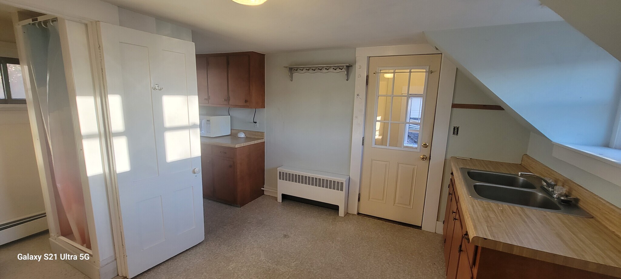 Building Photo - 93 Baldwin St