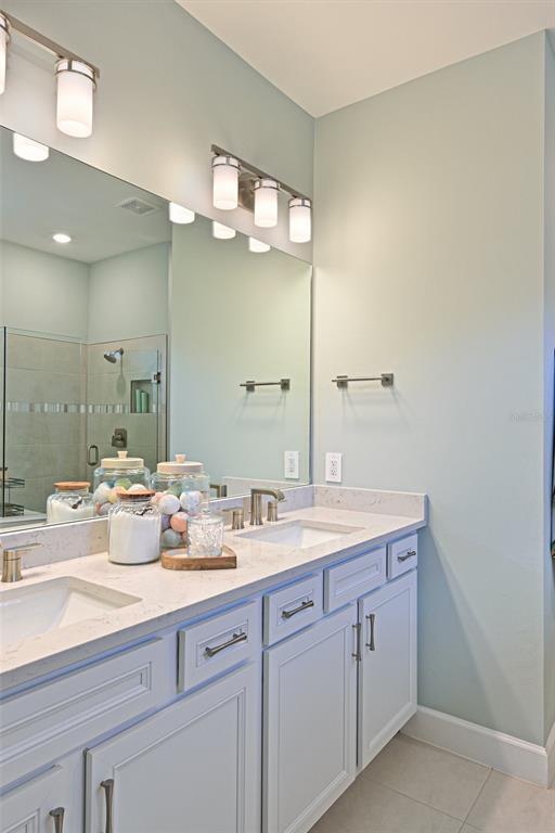 Building Photo - 718 Gadwall Ct