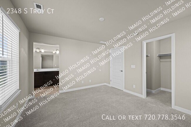 Building Photo - 2348 S Troy Ct