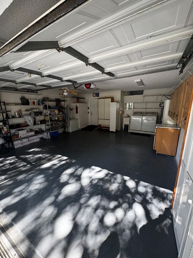 Building Photo - Active 55+ Living in On Top of the World – 2BR/2BA Villa with Resort-Style Amenities!