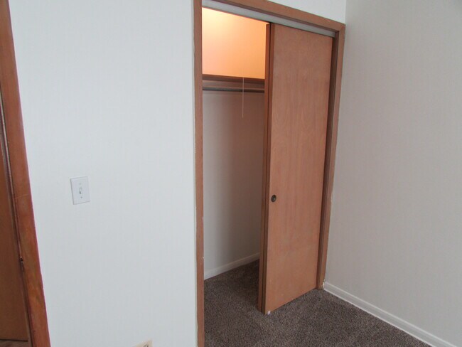 Bedroom Closet 4X2 - 430 Callan Ave