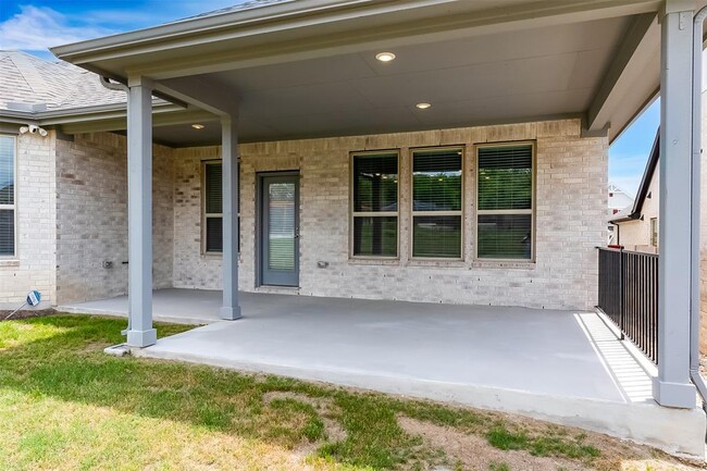 Building Photo - 3509 Charade Dr