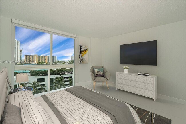 Building Photo - 250 Sunny Isles Blvd